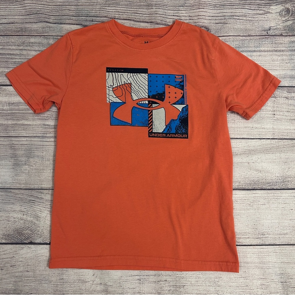Under Armour shirt size YM-10/12 boys